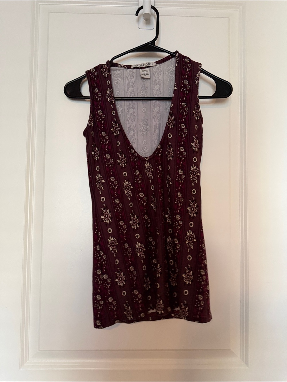 Novella Royale Burgundy Floral Tank Top